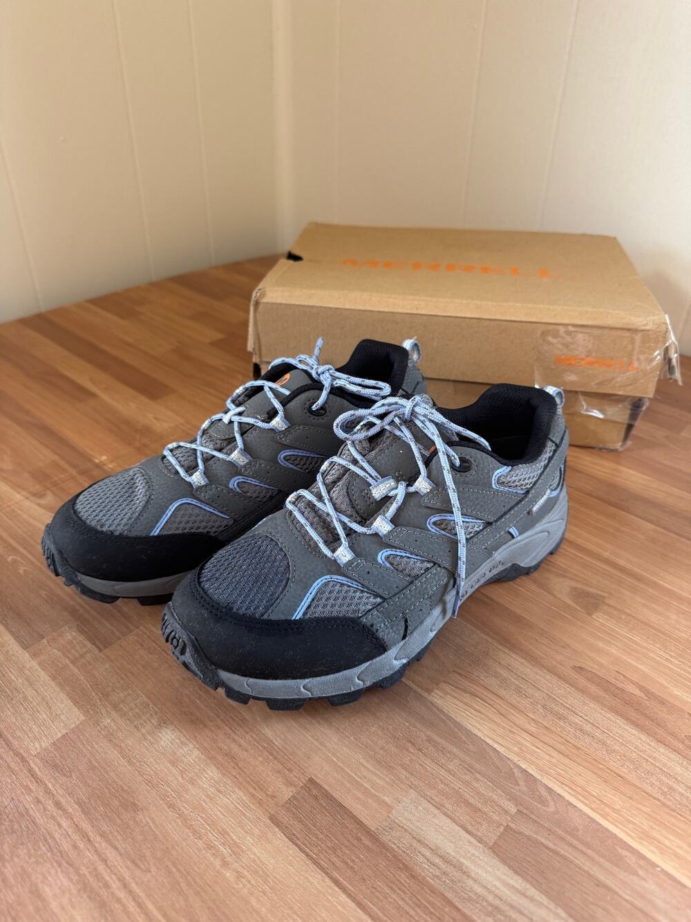 Merrell Kids' Moab 2 Low Lace Waterproof Hiking Shoes (Size US 5.5Y)